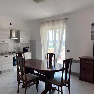 Appartamento Fco Airport Titina's House, Fiumicino